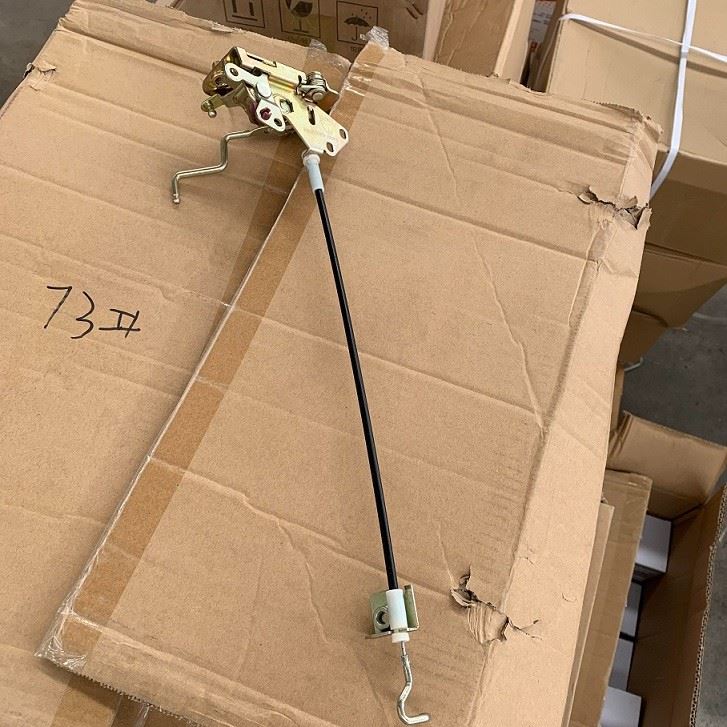 Heavy Truck Cab Door Lock Body Right Door Lock Assembly WG1642340015 factory